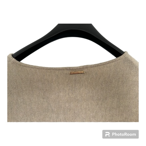 Michael Kors sweater. Medium. - Picture 9 of 11